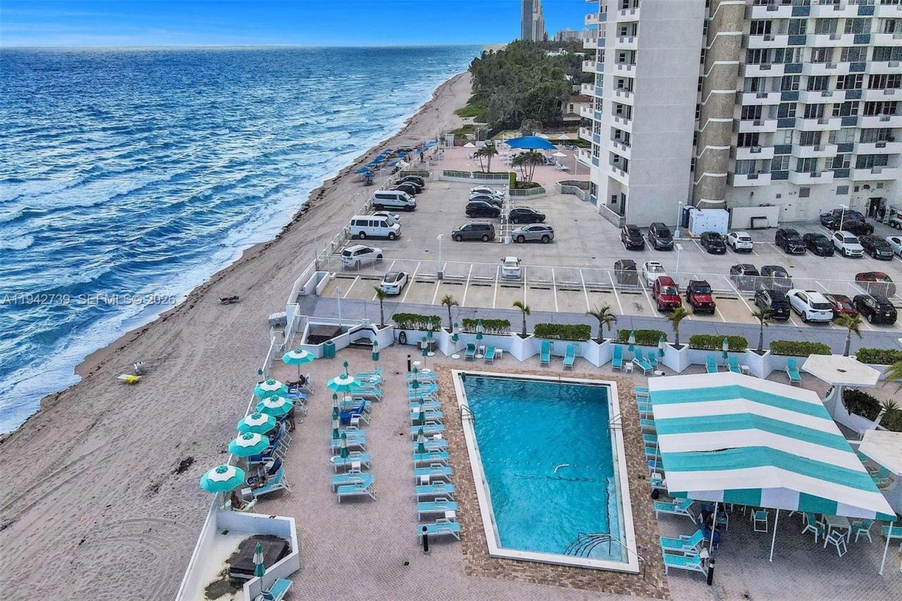3140 S Ocean Dr, Unit 1909, Hallandale Beach, FL 33009 Photo