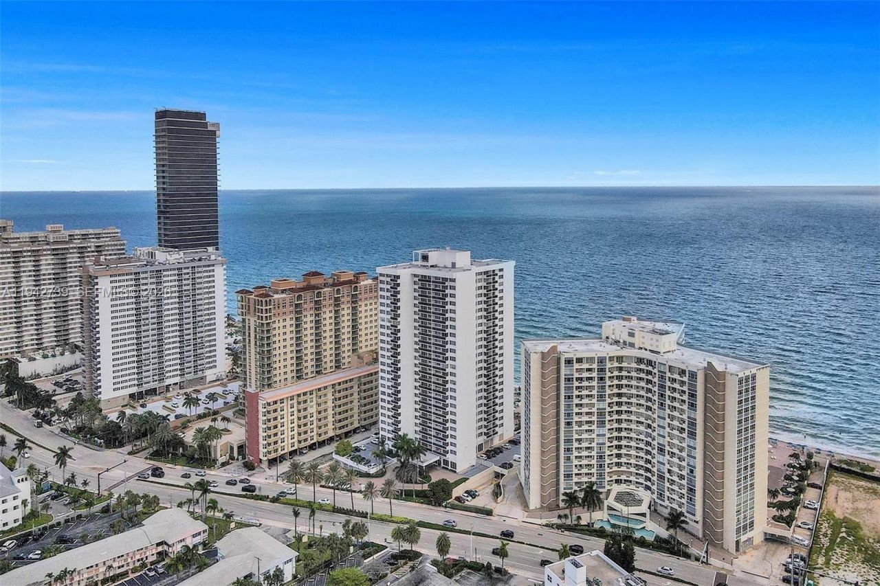 3140 S Ocean Dr, Unit 1909, Hallandale Beach, FL 33009 Photo
