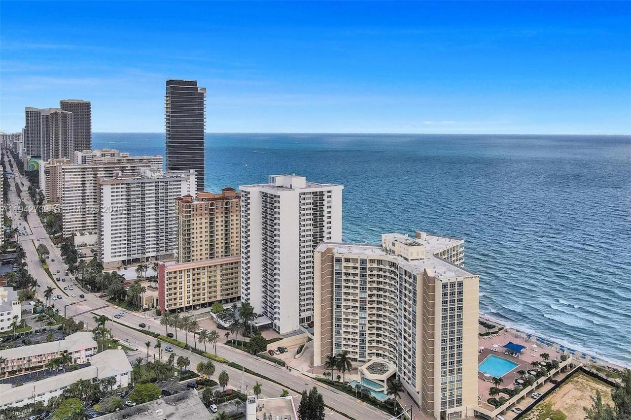 3140 S Ocean Dr, Unit 1909, Hallandale Beach, FL 33009 Photo
