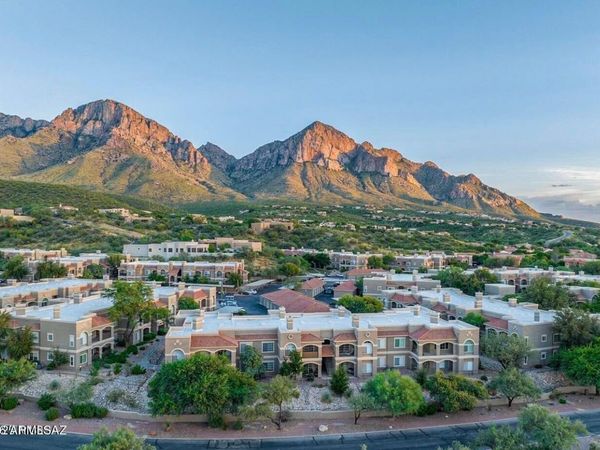 1500 E PUSCH WILDERNESS Drive, Unit 2102, Tucson, AZ 85737