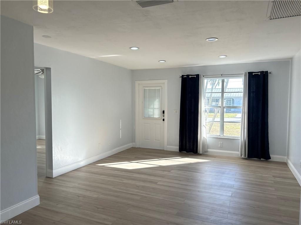 1428 SE 20th Ave, Cape Coral, FL 33990 Photo