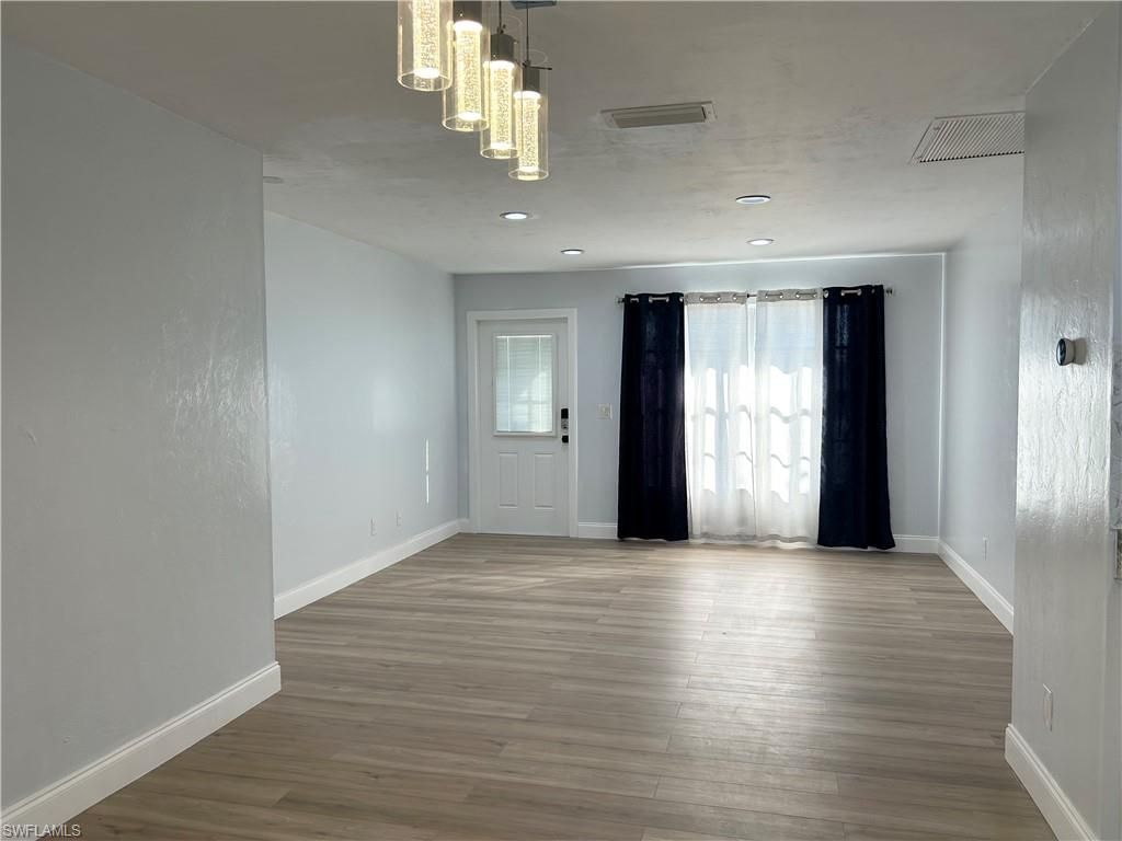 1428 SE 20th Ave, Cape Coral, FL 33990 Photo