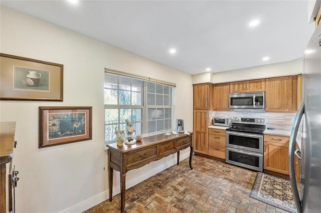 804 Cypress Grove Lane, Unit 407, Pompano Beach, FL 33069 Photo