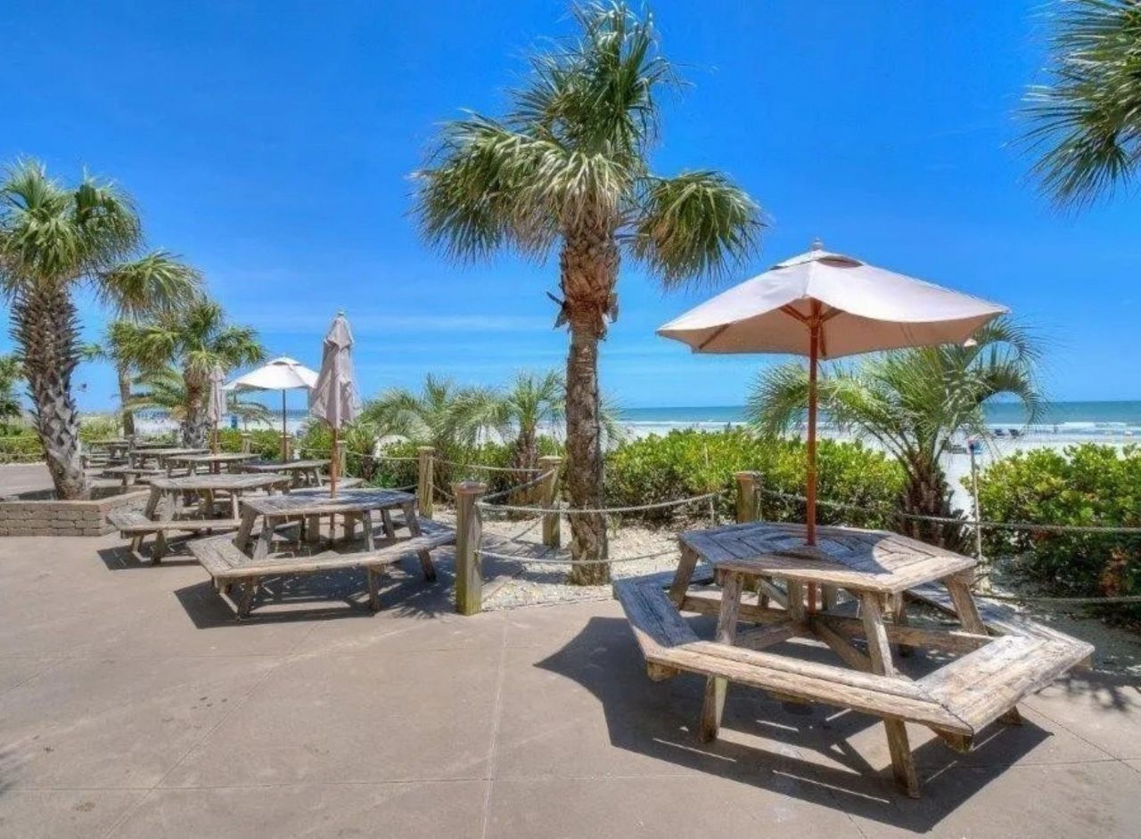 9550 Shore Dr. Photo 31