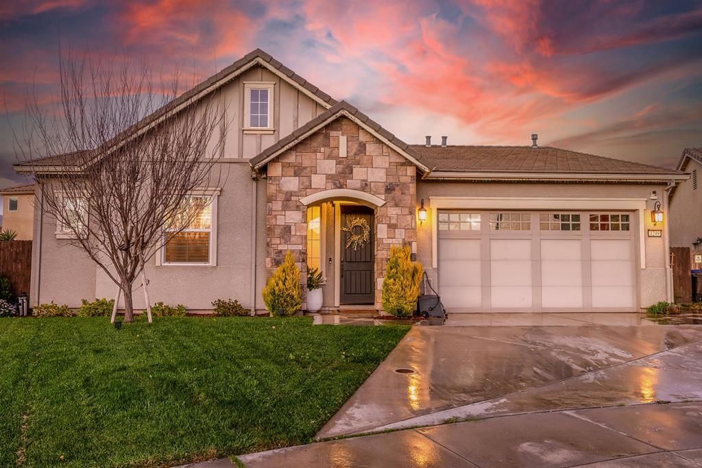 1249 La Colina Street, Soledad, CA 93960 Main Photo