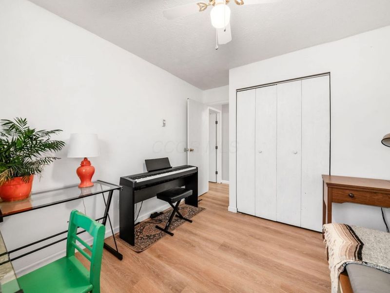 4474 Greystone Village Drive, Unit 5D, Columbus, OH 43228 Photo 11