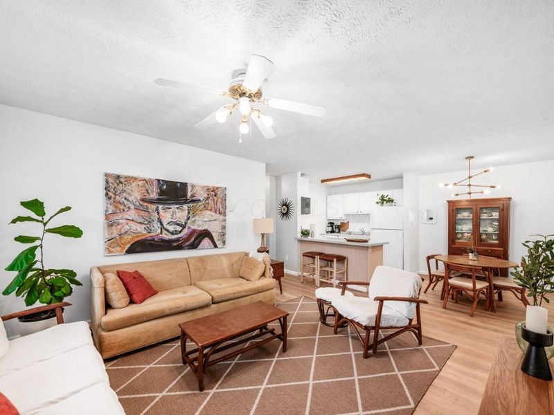 4474 Greystone Village Drive, Unit 5D, Columbus, OH 43228 Photo 4