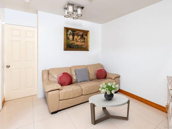 5310 90th Street, Unit 4A, Elmhurst, NY 11373