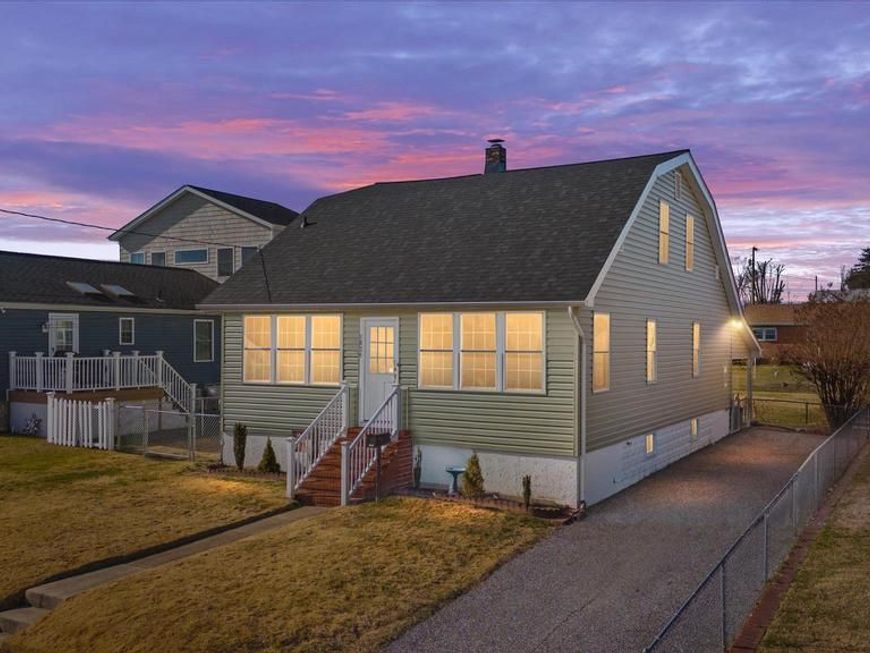 1924 Sunberry Road, Baltimore, MD 21222 Main Photo