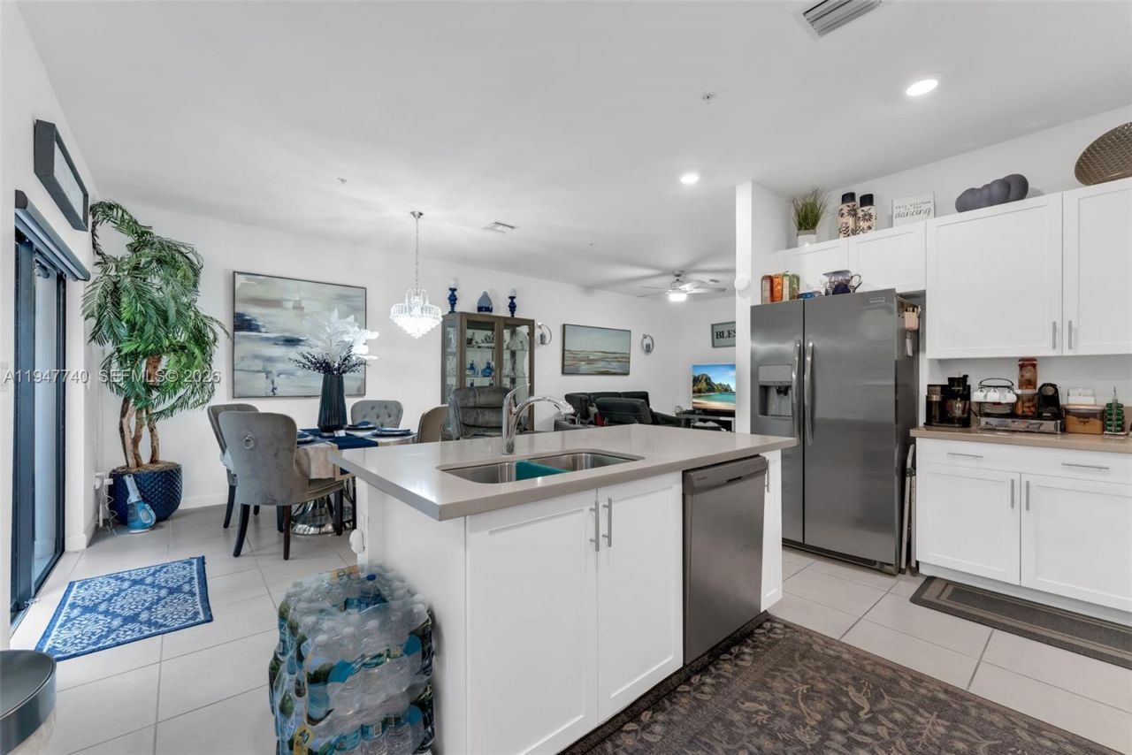 180 SW 185th Way, Pembroke Pines, FL 33029 Photo