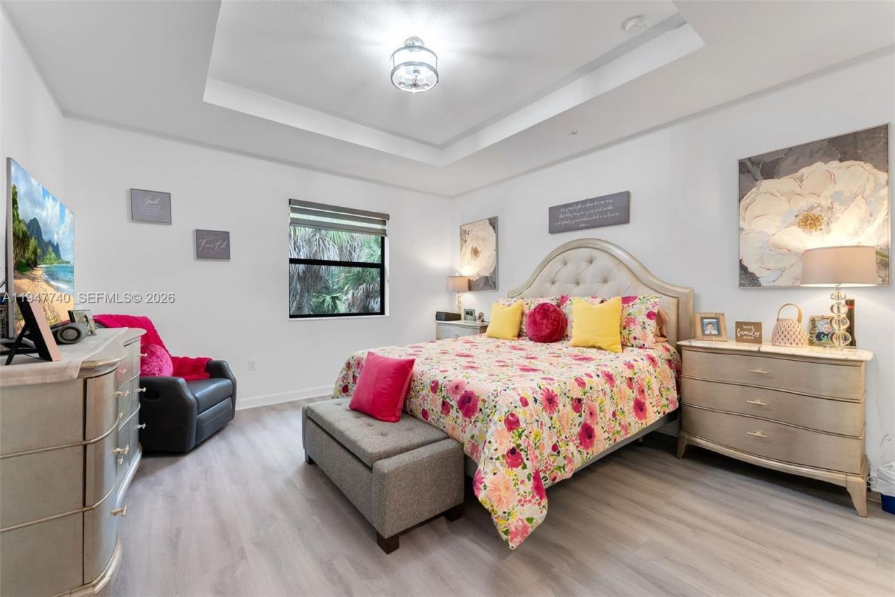 180 SW 185th Way, Pembroke Pines, FL 33029 Photo