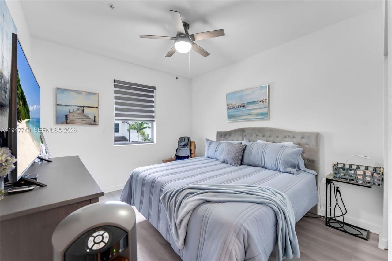 180 SW 185th Way, Pembroke Pines, FL 33029 Photo