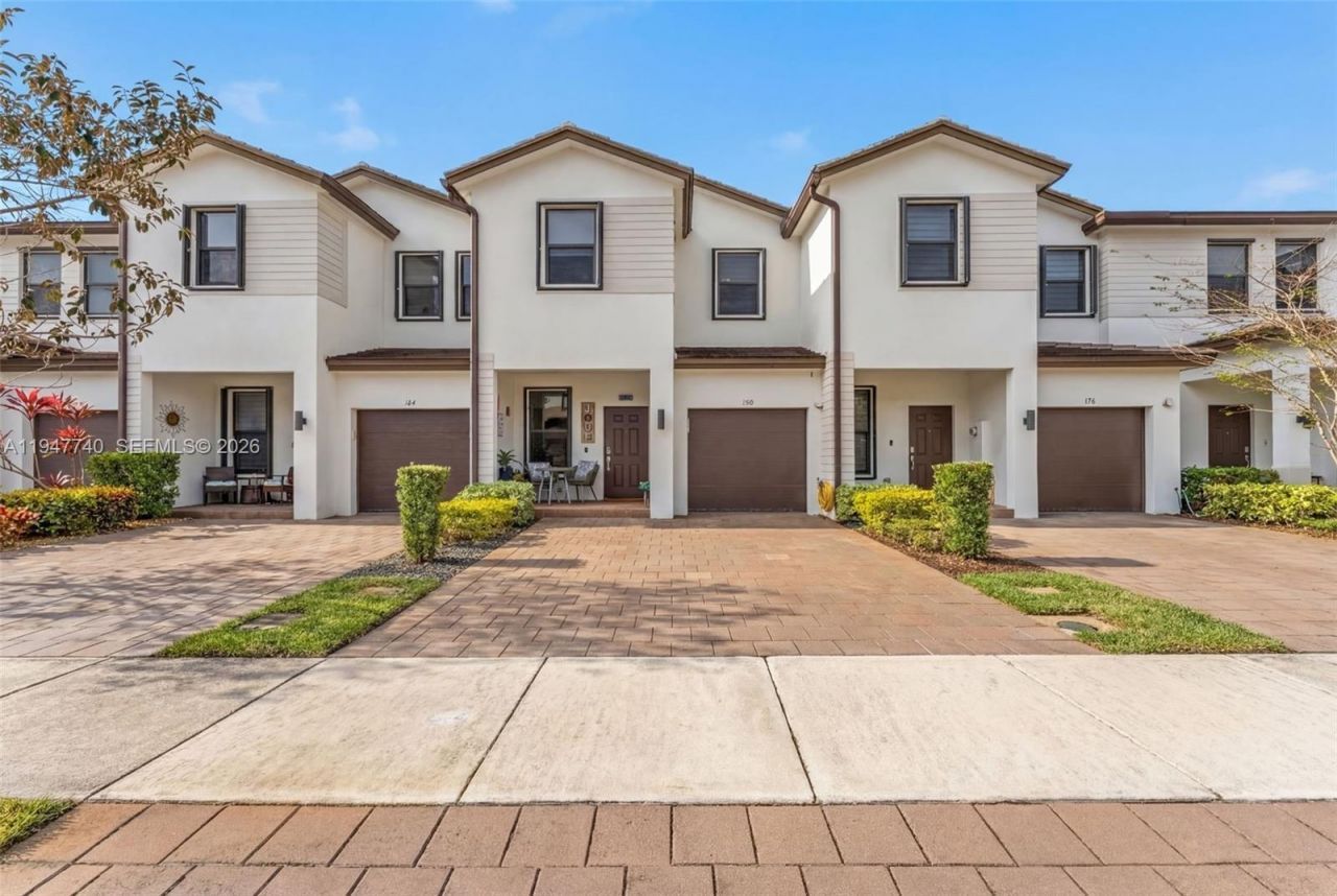 180 SW 185th Way, Pembroke Pines, FL 33029 Photo