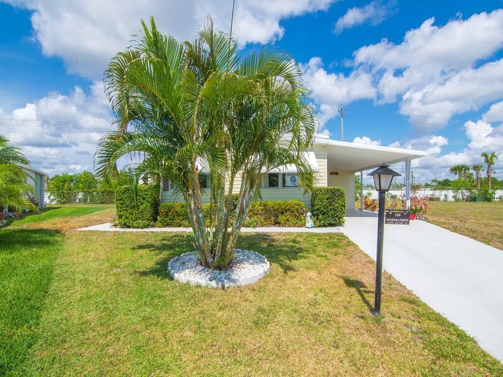 196 NE Emerald Drive, Jensen Beach, FL 34957 Photo