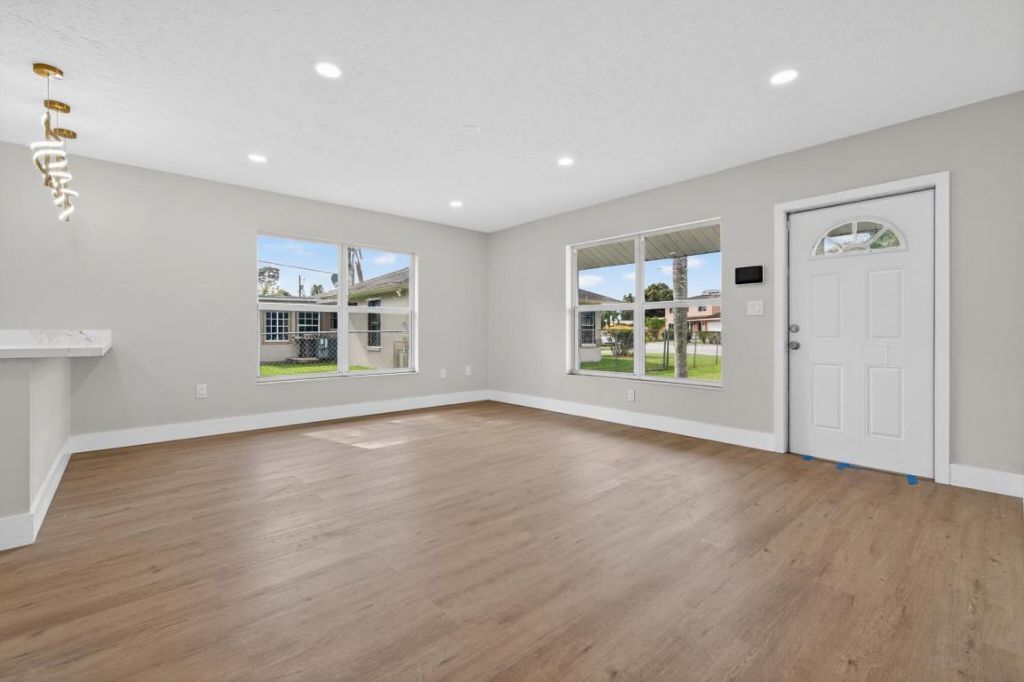 603 SW 10th Street, Belle Glade, FL 33430 Photo