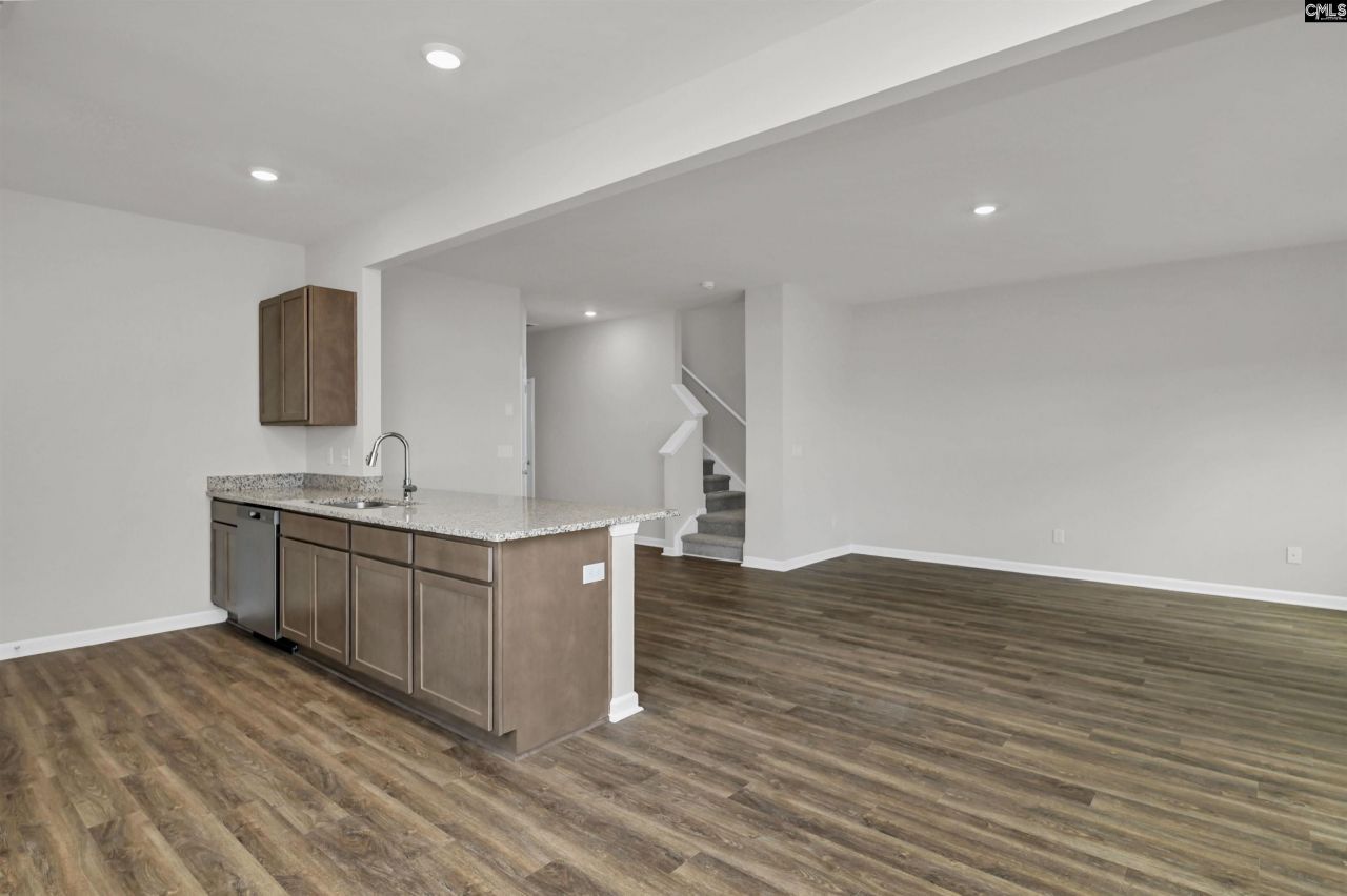 827 Lodgepole Lane Photo 11