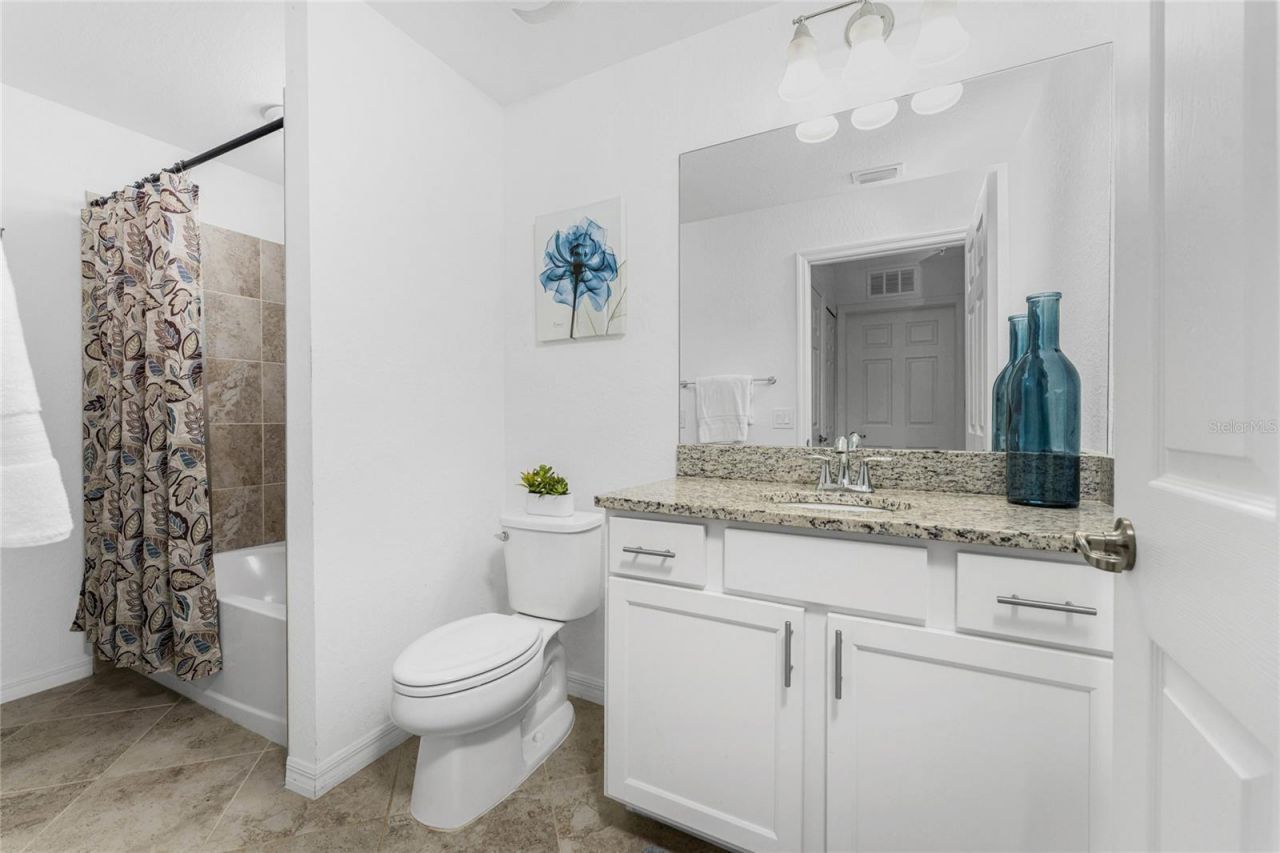 14091 Heritage Landing Boulevard, Unit 115, Punta Gorda, FL 33955 Photo