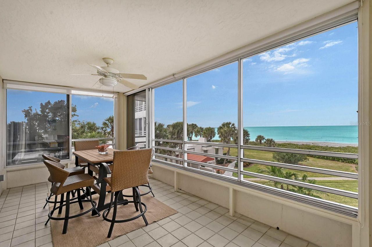 550 Flamingo Drive, Unit 202, Venice, FL 34285 Photo
