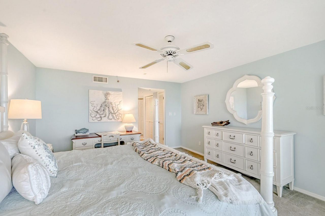 550 Flamingo Drive, Unit 202, Venice, FL 34285 Photo