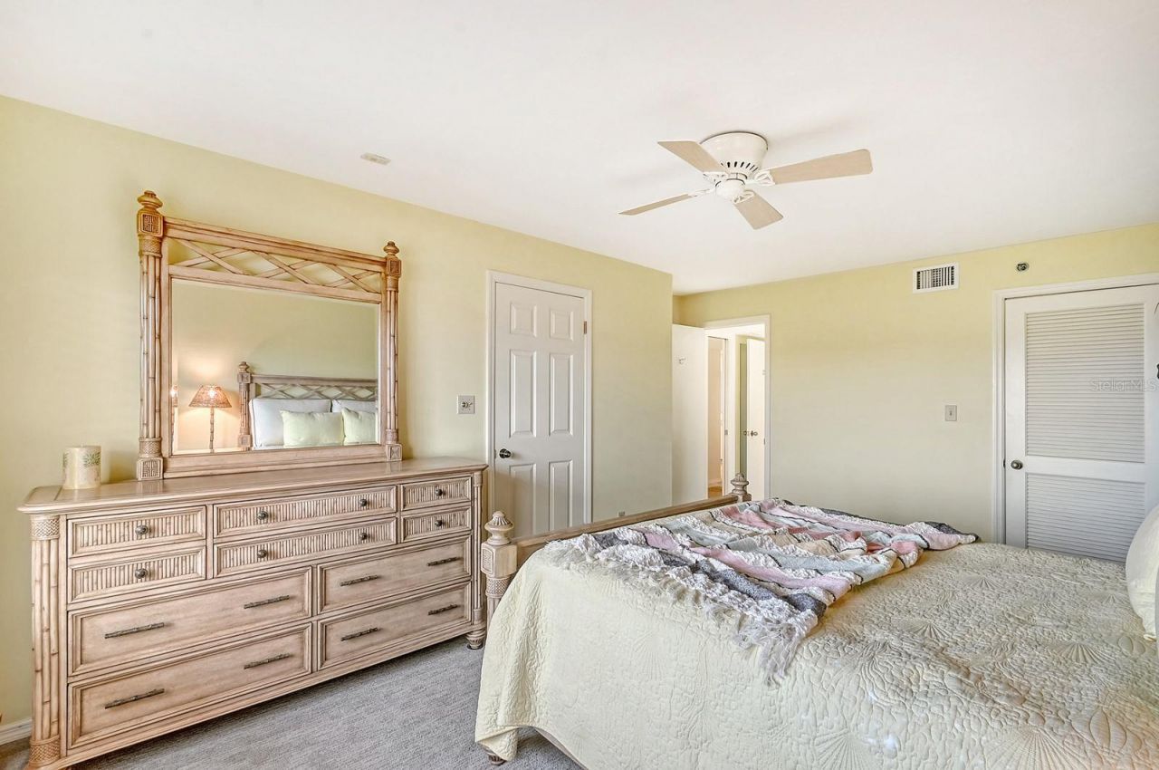 550 Flamingo Drive, Unit 202, Venice, FL 34285 Photo