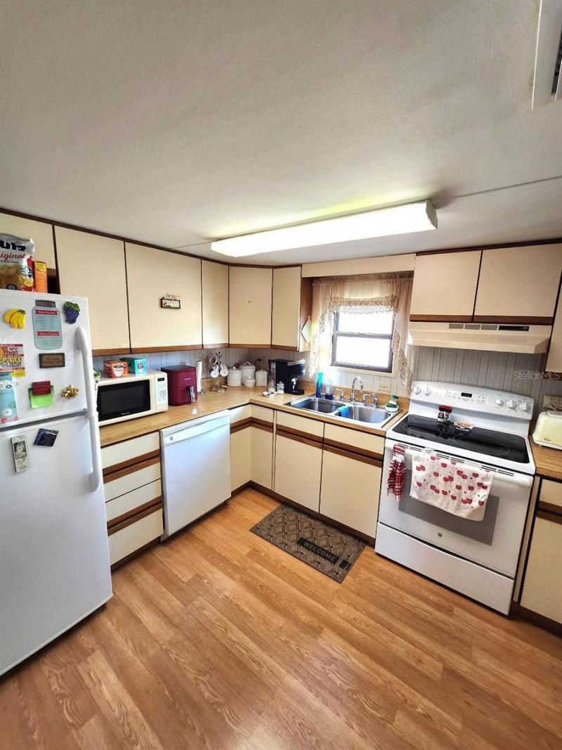 2003 Minnesota Avenue, Bradenton, FL 34207 Photo