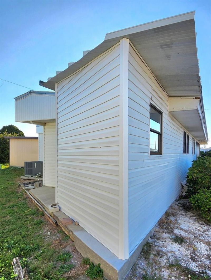 2003 Minnesota Avenue, Bradenton, FL 34207 Photo