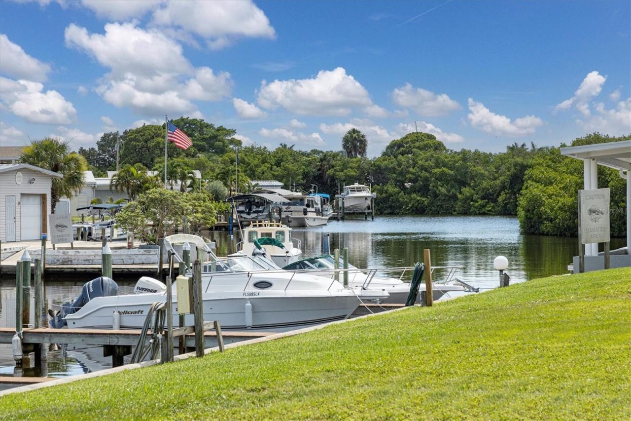 2003 Minnesota Avenue, Bradenton, FL 34207 Photo