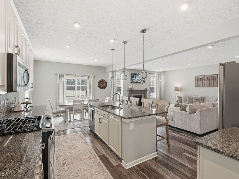 984 Hawkin Lane, Aurora, OH 44202 Photo 15