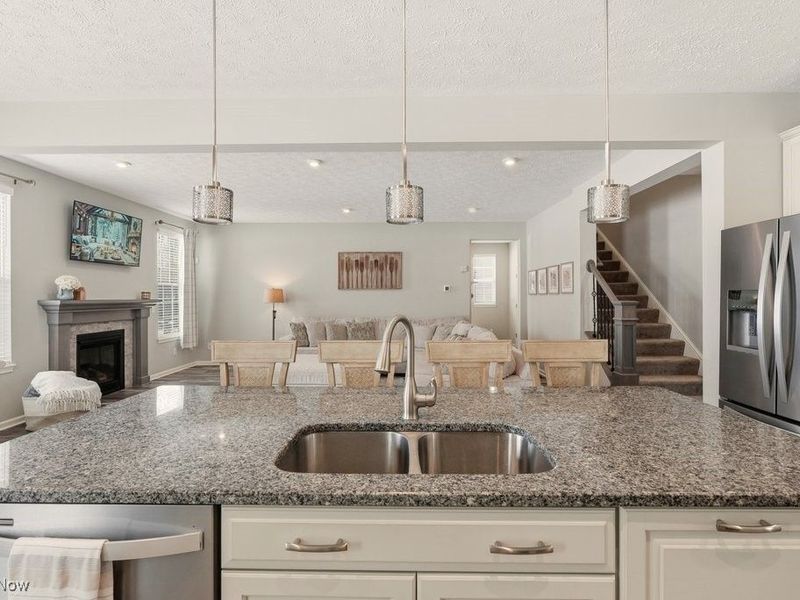 984 Hawkin Lane, Aurora, OH 44202 Photo 23