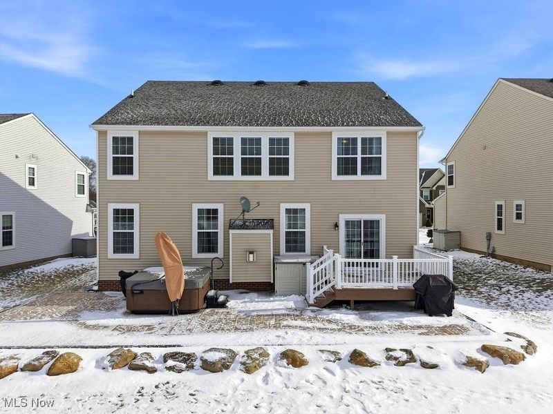 984 Hawkin Lane, Aurora, OH 44202 Photo 3