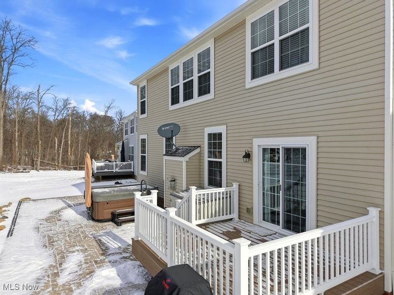 984 Hawkin Lane, Aurora, OH 44202 Photo 4