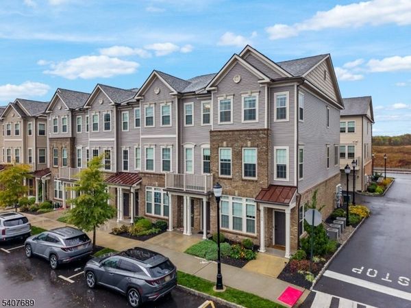 105 Robeson St, Somerville, NJ 08876