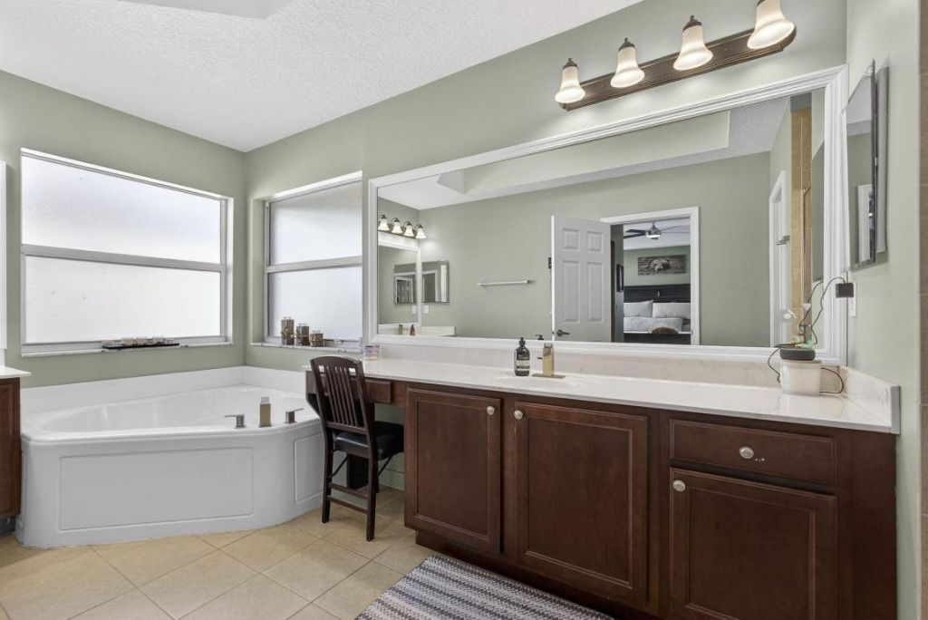 57 Atwell Drive, West Palm Beach, FL 33411 Photo