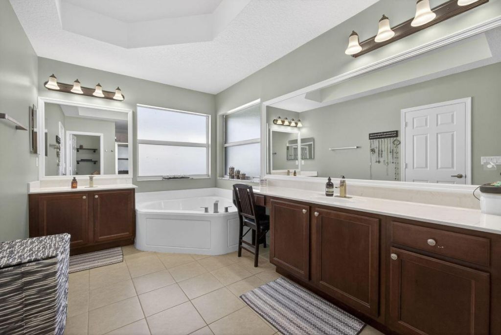 57 Atwell Drive, West Palm Beach, FL 33411 Photo