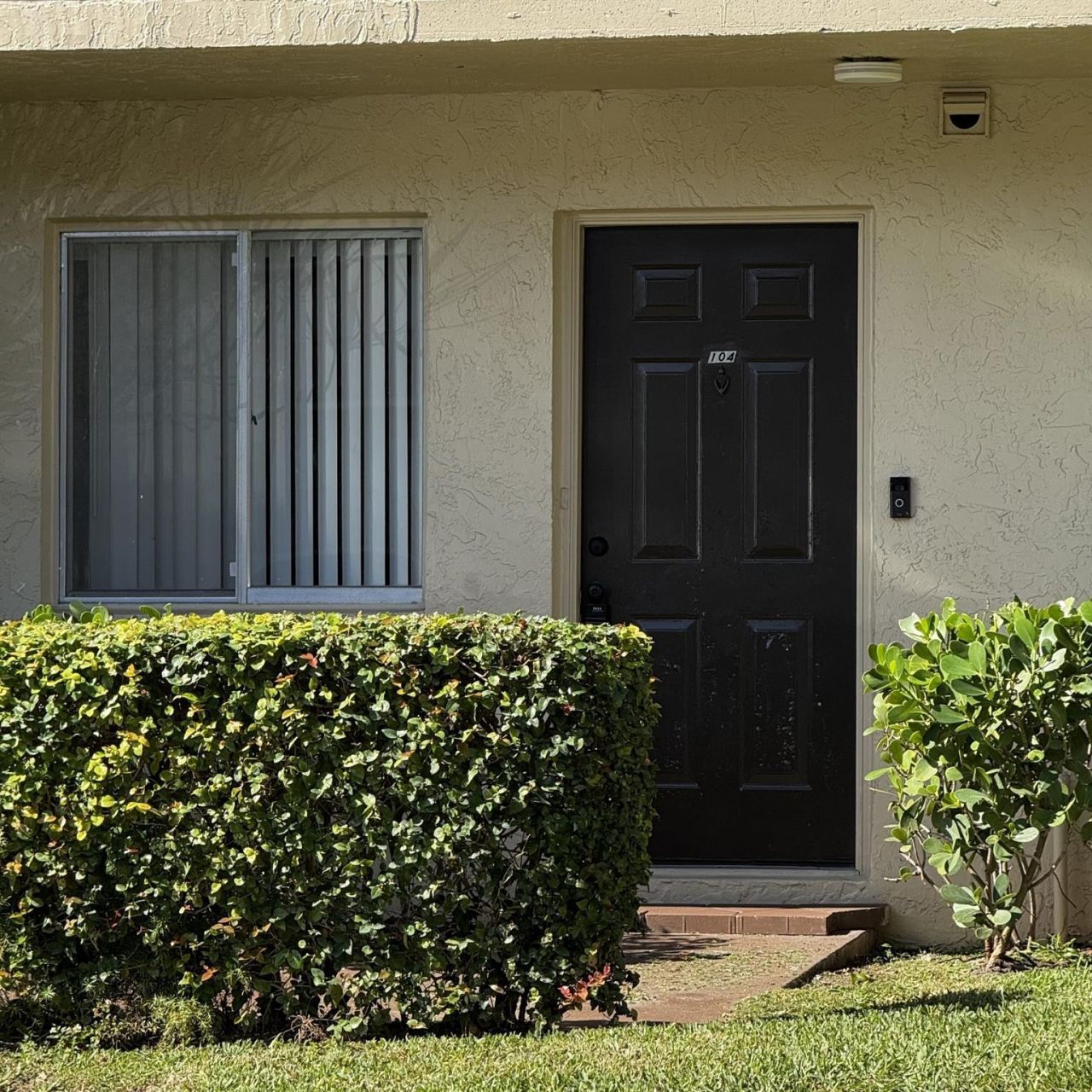 7840 NW 50th Street, Unit 104, Lauderhill, FL 33351 Photo