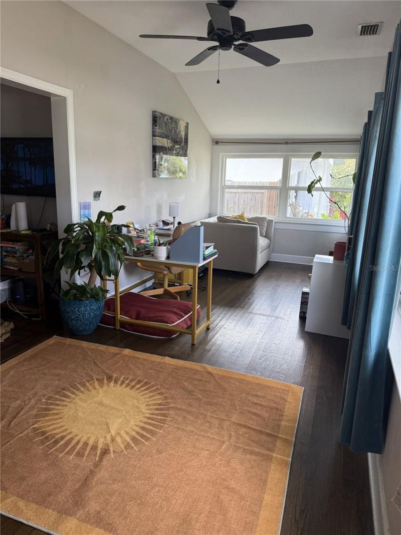 466 36th Avenue N, Saint Petersburg, FL 33704 Photo