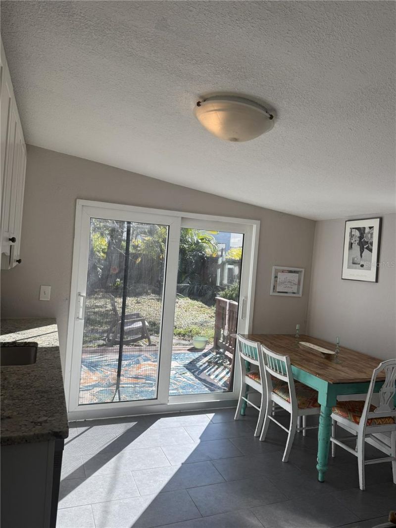 466 36th Avenue N, Saint Petersburg, FL 33704 Photo