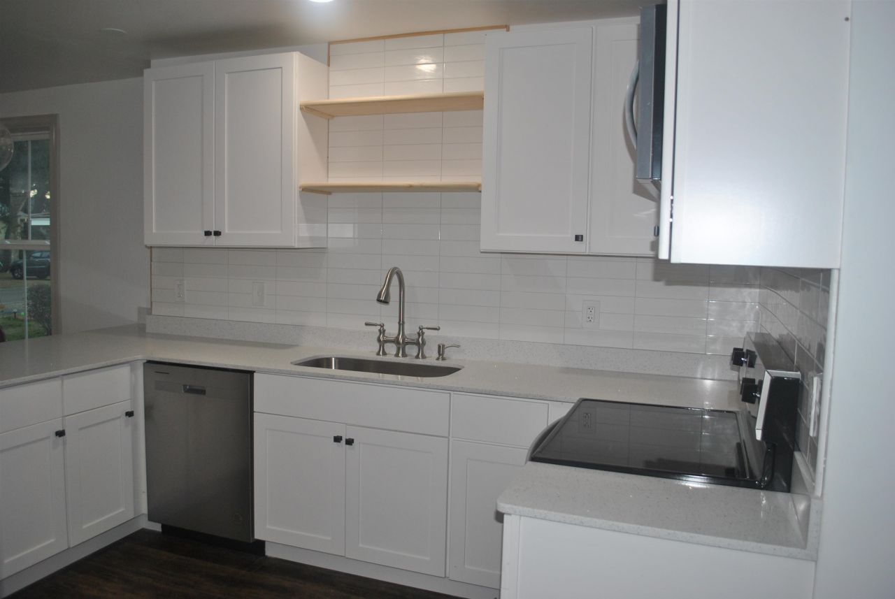 815 North Congdon St. Photo 11