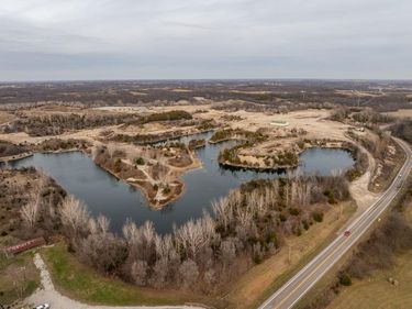 35900 10 Highway, Rayville, MO 64084