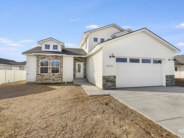 1315 J Street, Rupert, ID 83350