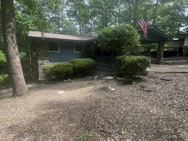 28 Alina Lane, Hot Springs Village, AR 71909