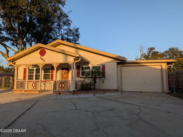 1613 Ridge Avenue, Holly Hill, FL 32117