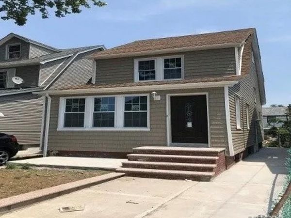 11563 217th Street, Cambria Heights, NY 11411