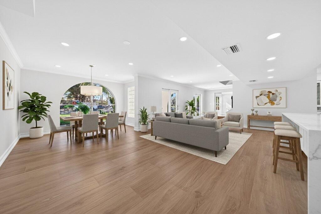 37 E High Point Road, Sewalls Point, FL 34996 Photo