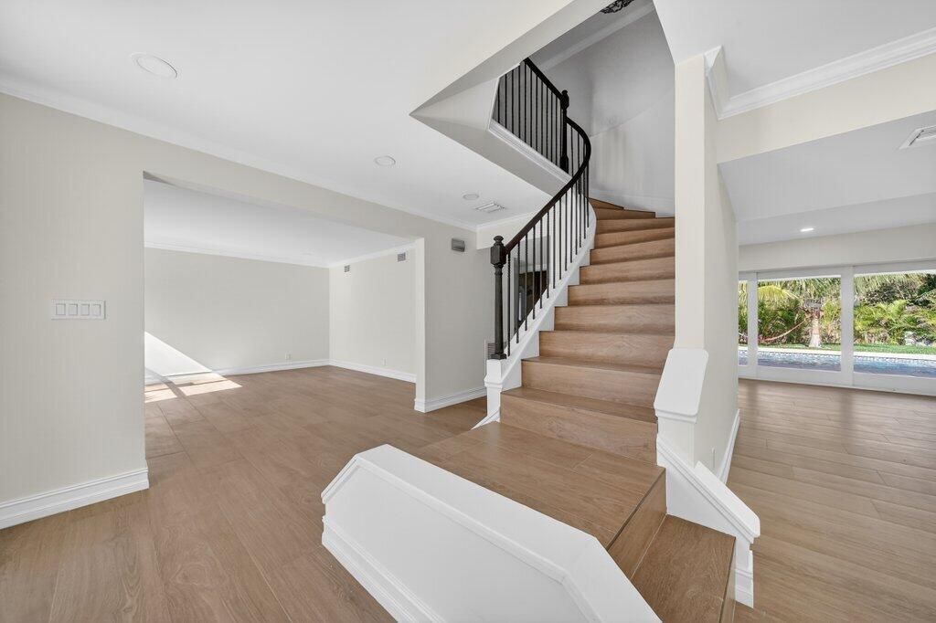 37 E High Point Road, Sewalls Point, FL 34996 Photo