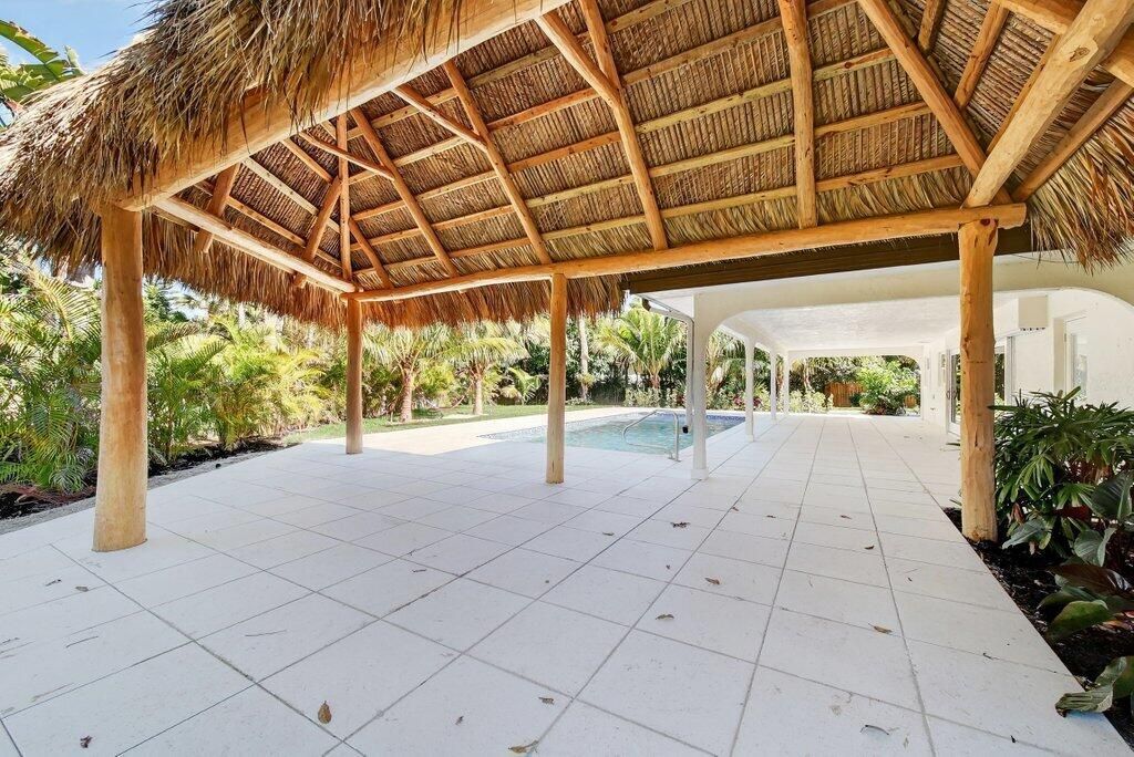 37 E High Point Road, Sewalls Point, FL 34996 Photo