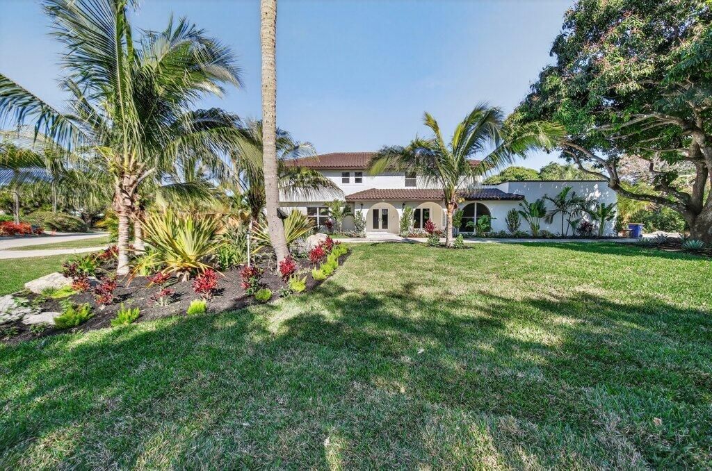 37 E High Point Road, Sewalls Point, FL 34996 Photo