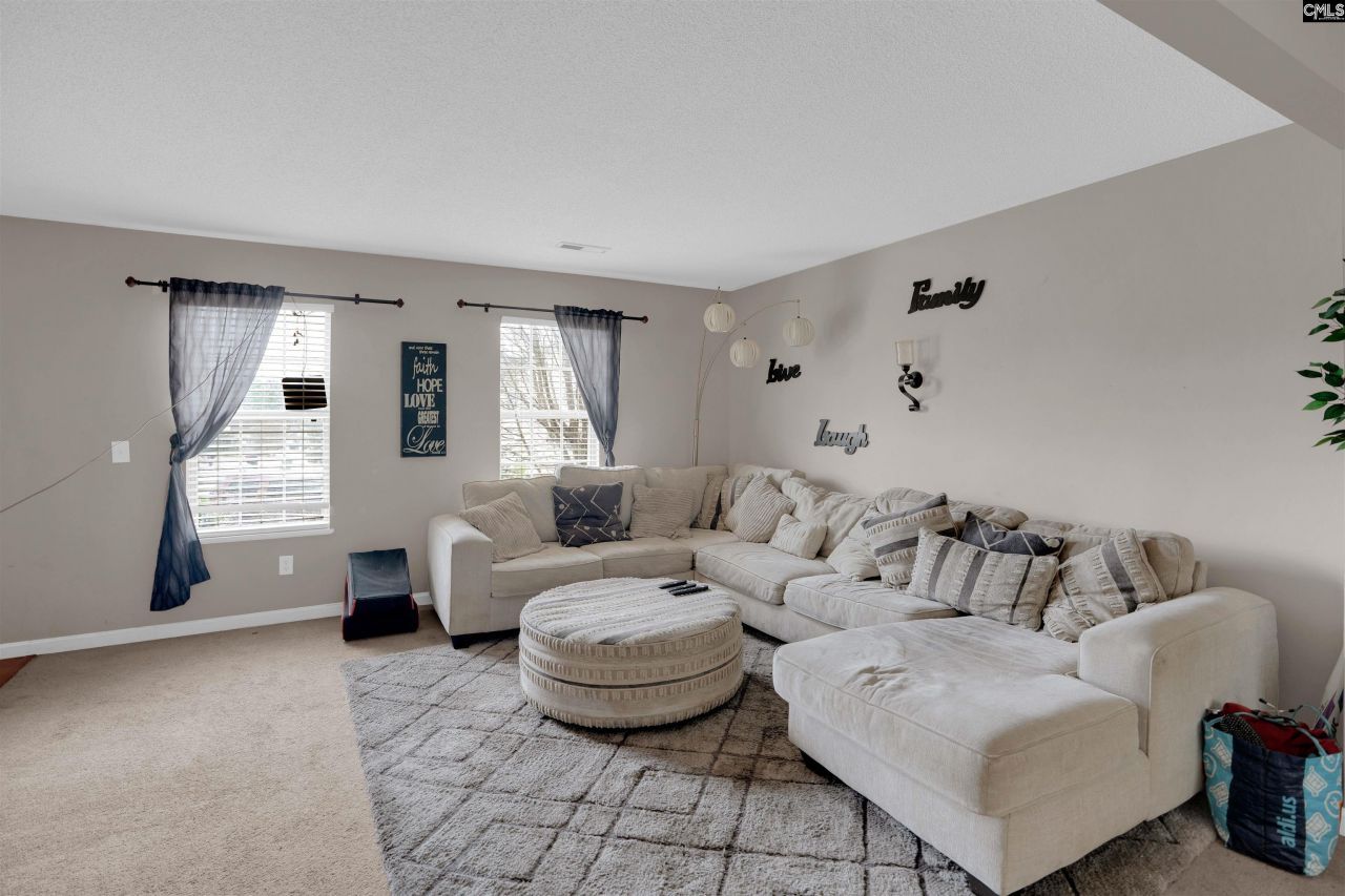 321 Concord Place Road Photo 10