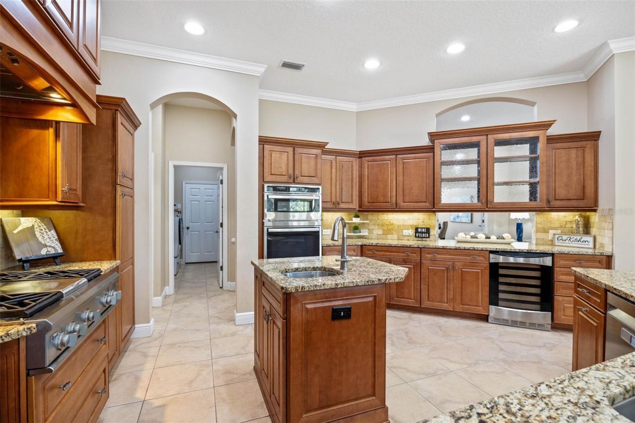 748 Winslow Park, Tarpon Springs, FL 34688 Photo