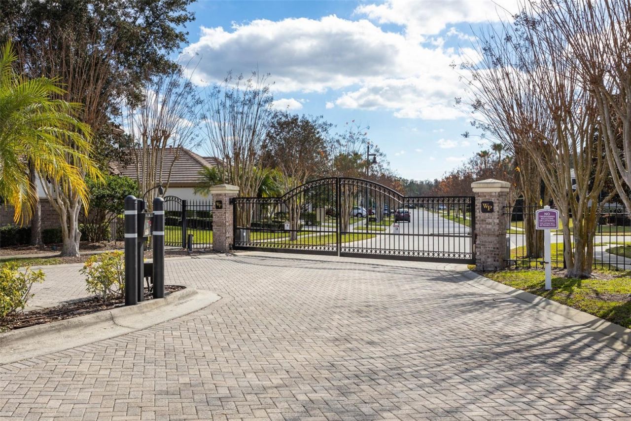 748 Winslow Park, Tarpon Springs, FL 34688 Photo